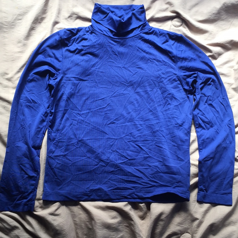 Dark blue long sleeve turtleneck